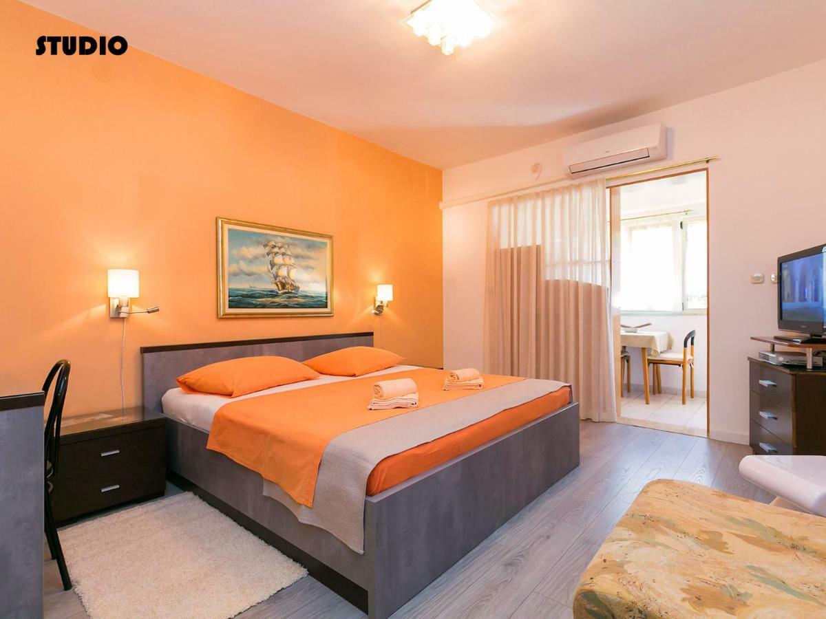 Apartments Nives Poreč Kültér fotó